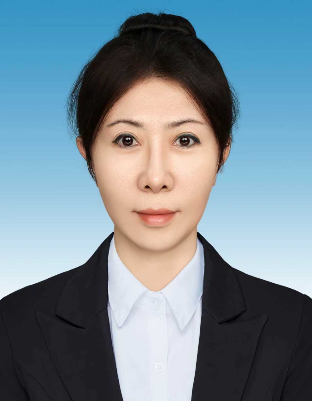 李琦