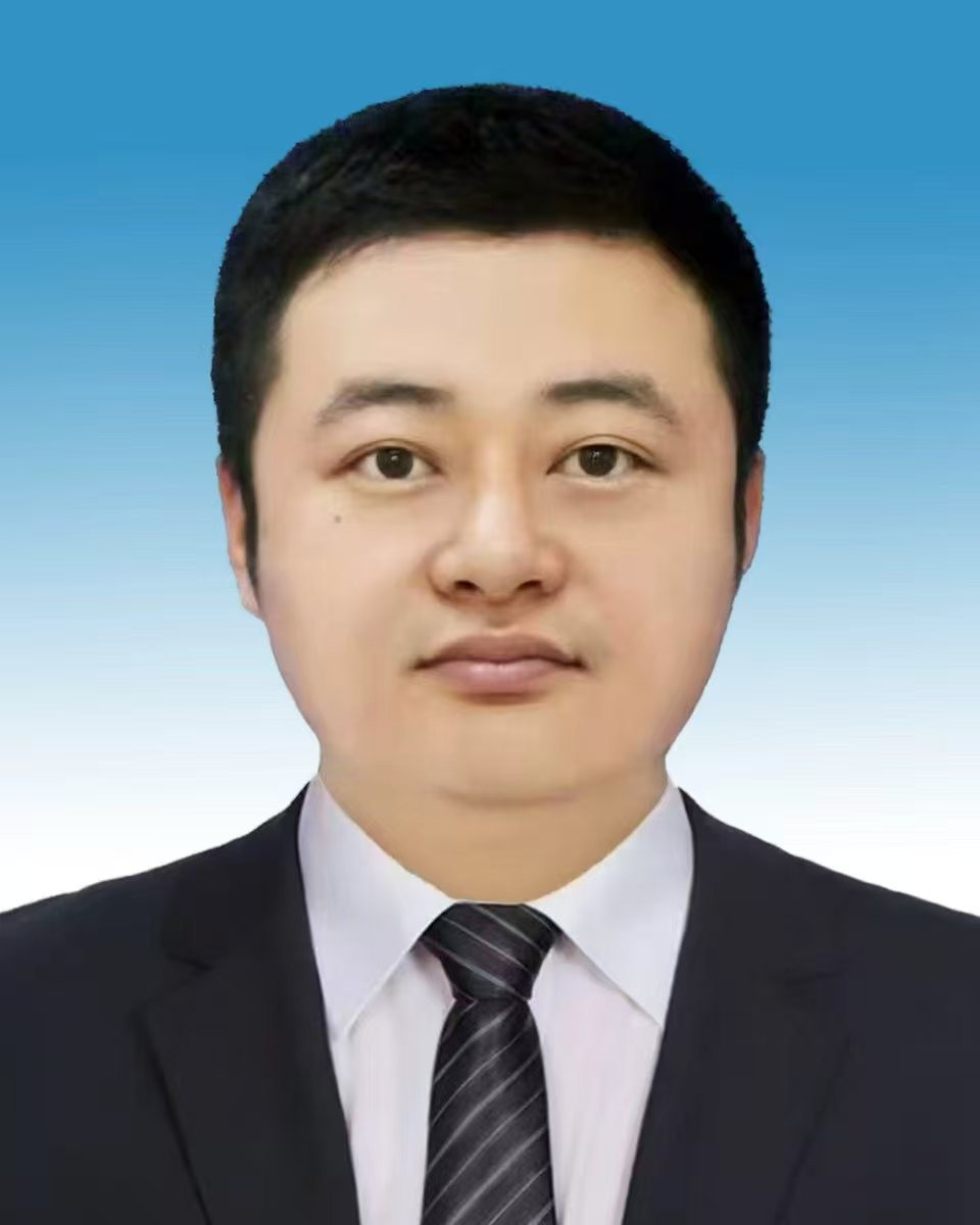 李振宇