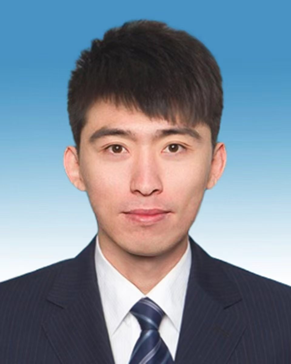 宫守成